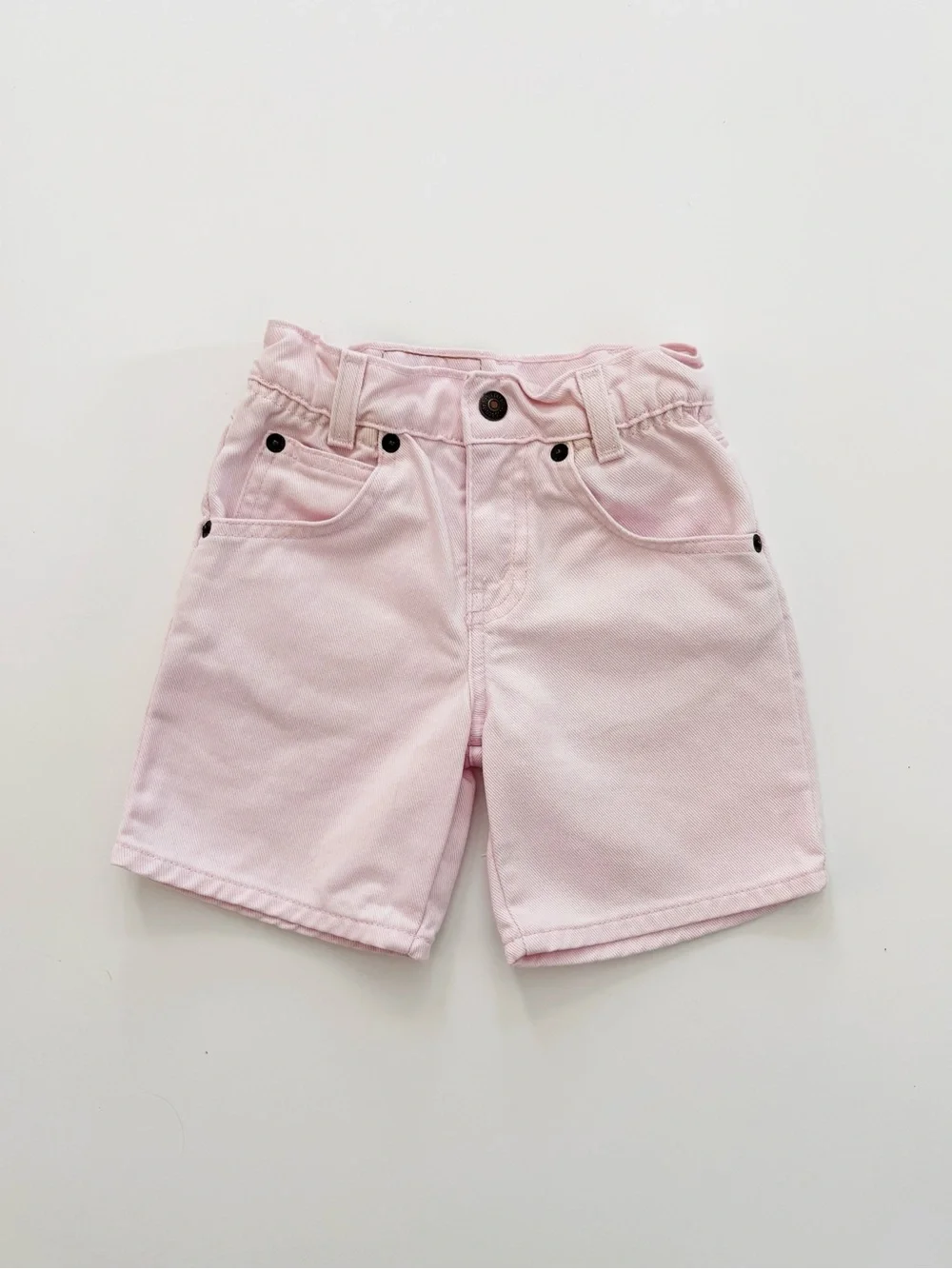 Vintage Y2K Levi’s Orange Tab Denim Shorts in Pale Pink Size 2T